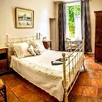La Lanterne D'hotes Bed and breakfast