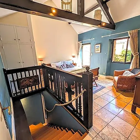 La Lanterne D'hotes Bed and breakfast