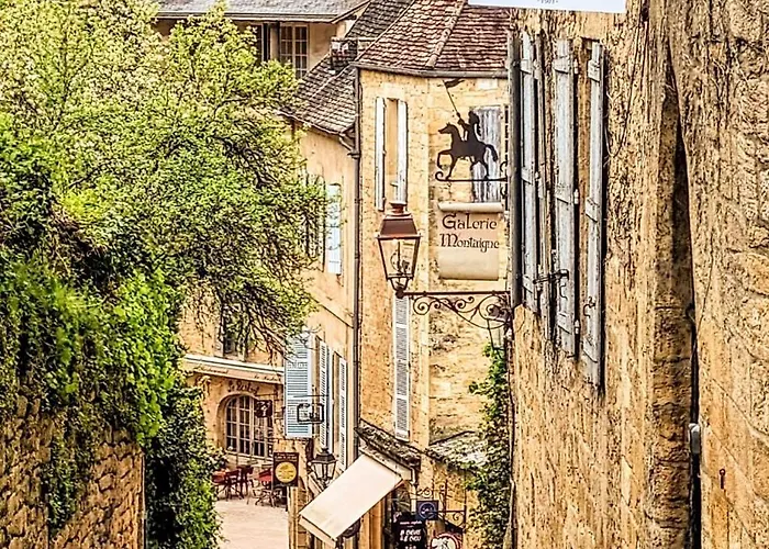 La Lanterne D'hotes 3* Sarlat-la-Caneda