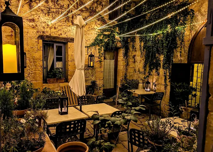 La Lanterne D'hotes Bed & Breakfast